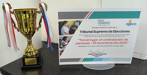 TSE recibió reconocimiento por contratar personas mayores de 45 años en su planilla laboral y crear ambientes inclusivos