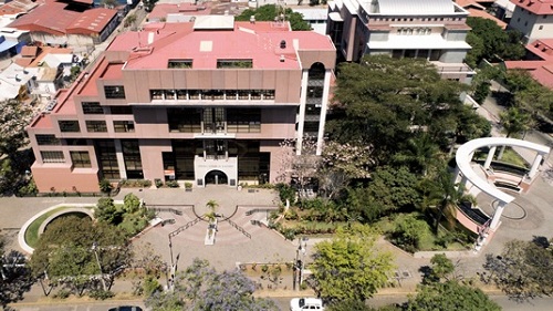 Misión de observadores de la OEA se reúne con el TSE