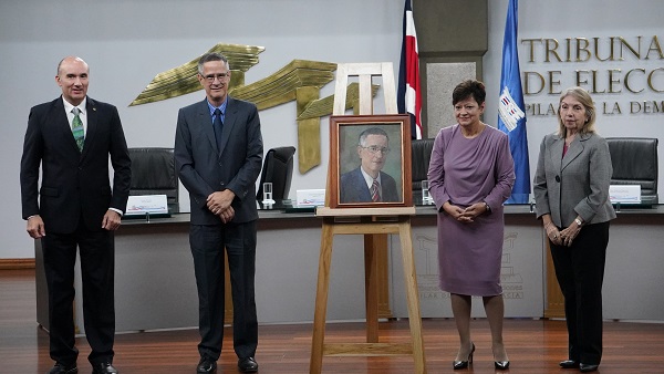 Homenaje al señor Sobrado González