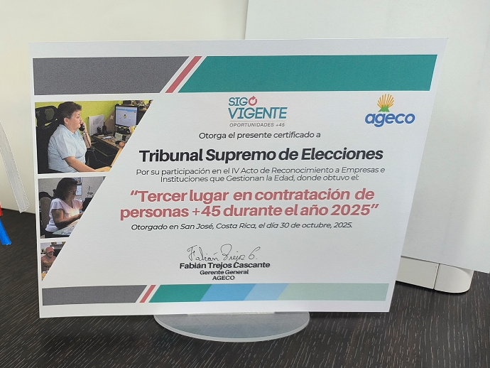 Tercer lugar en contratación de personas +45 durante el año 2025 otorgado por AGECO